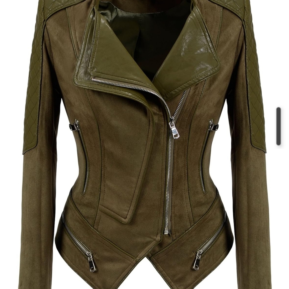 Green faux leather and suede. The brand is Fashion SX. The size is 2x.